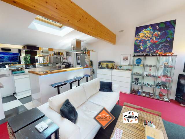 RARE! Maison-Appartement Plain Pied 2 Chambres Hyper Centre Fontaine! — photo du bien