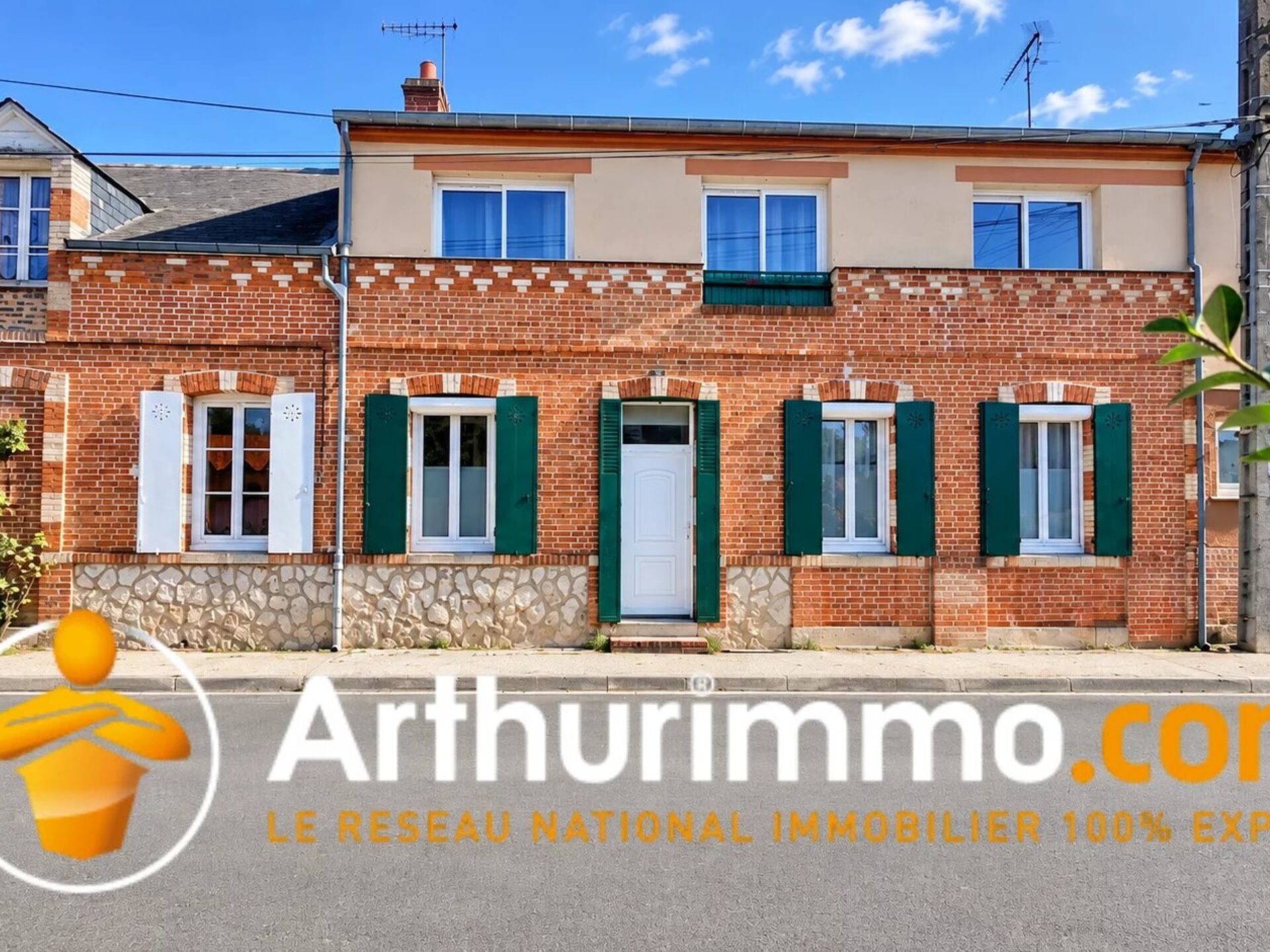 Maison 5 pièces 126 m² · à Lamotte-Beuvron · 126 m² · 199 900 €