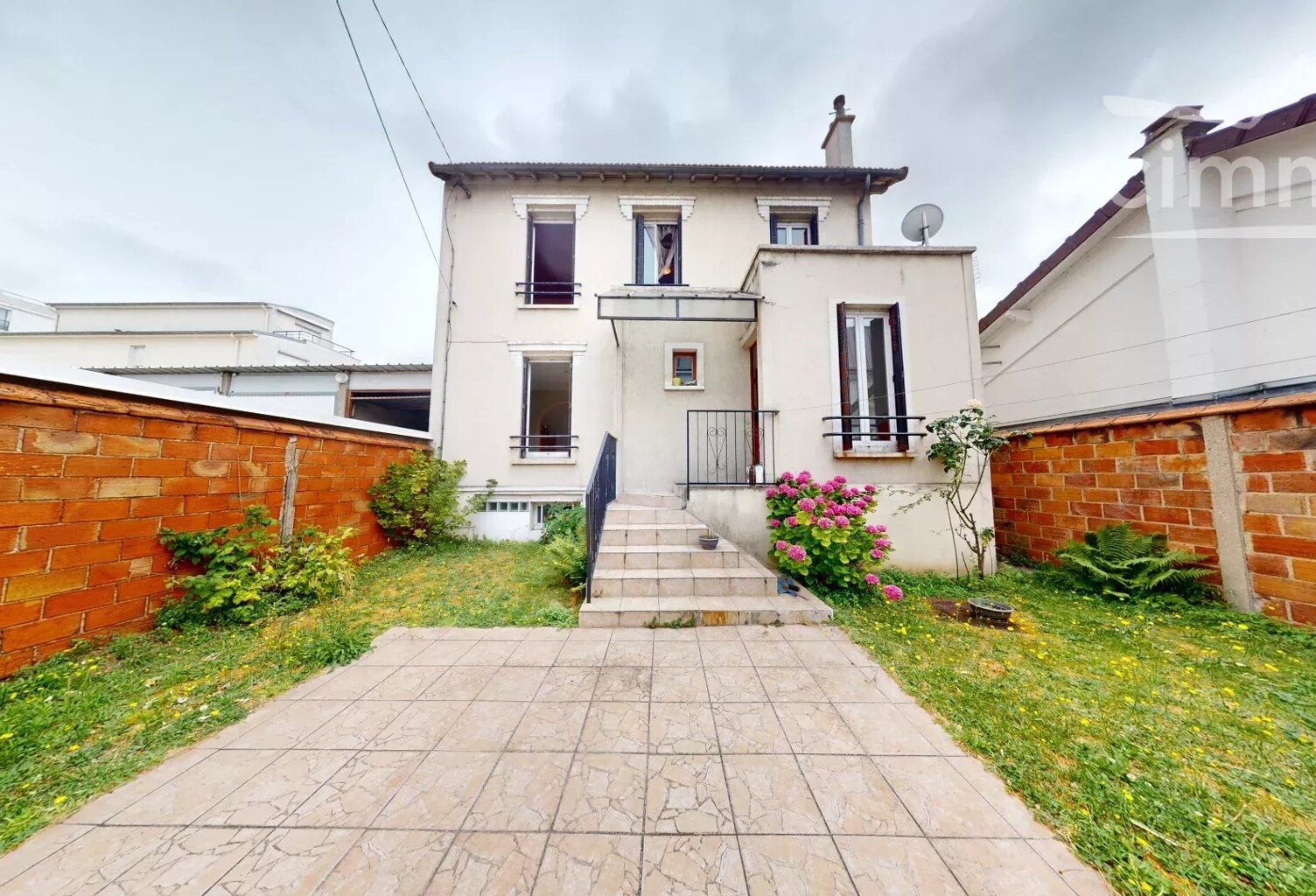 Maison de 4 pièces à Bois-Colombes à rénover — photo 1