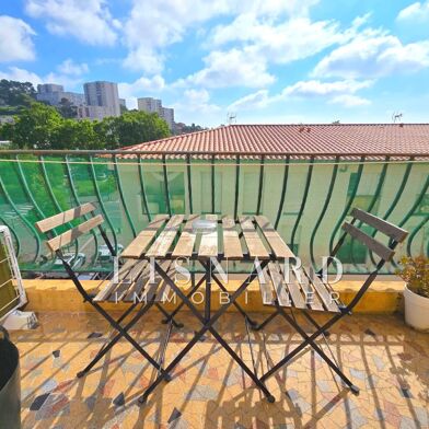 Appartement 3 pièces 180000 €