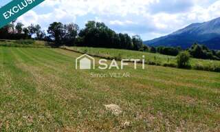 Terrain  1460 m² à vendre à Saint-Laurent-du-Cros (05500)