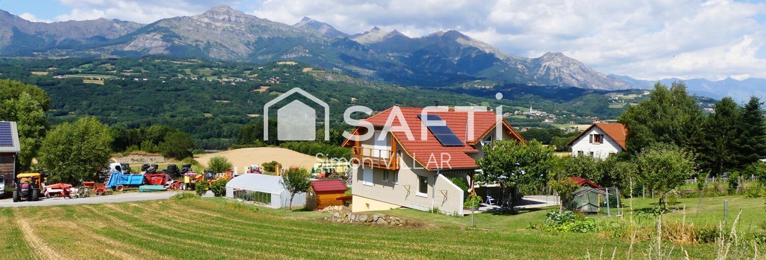 Terrain  1460 m² à vendre à Saint-Laurent-du-Cros (05500)