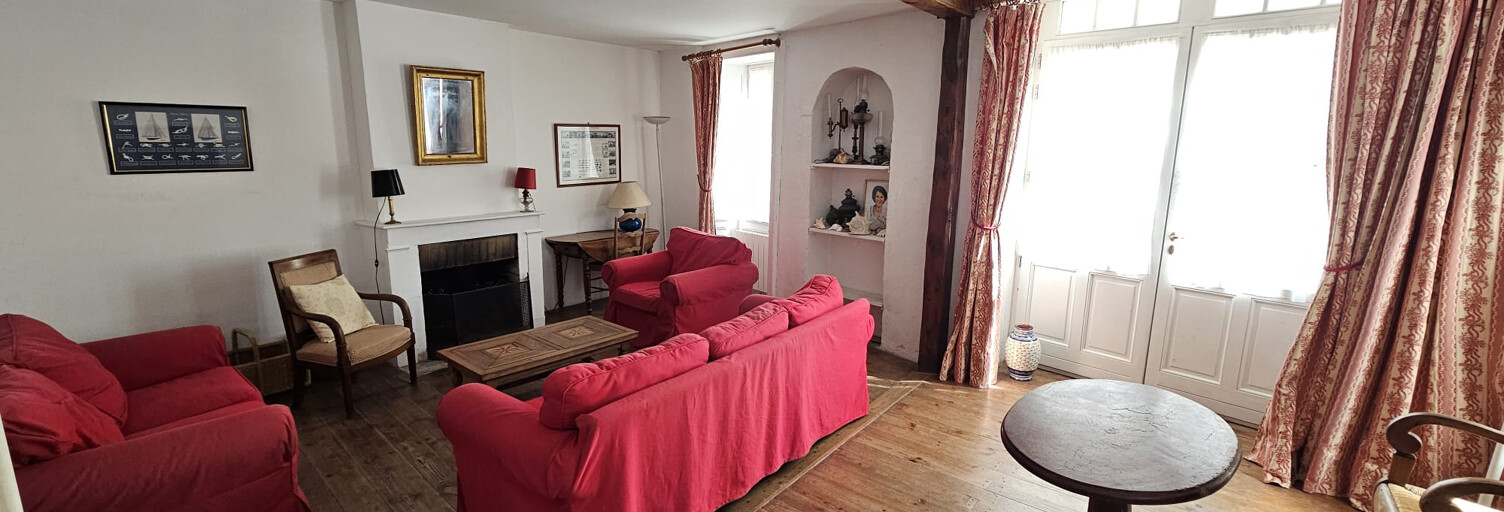 Maison 7 Pièces 137 m² à vendre à Ars-en-Ré (17590)