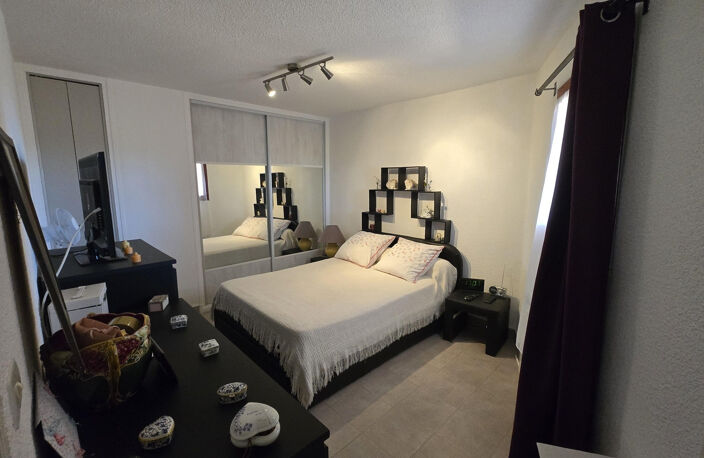 A vendre appartement F2 place de parking — photo 5