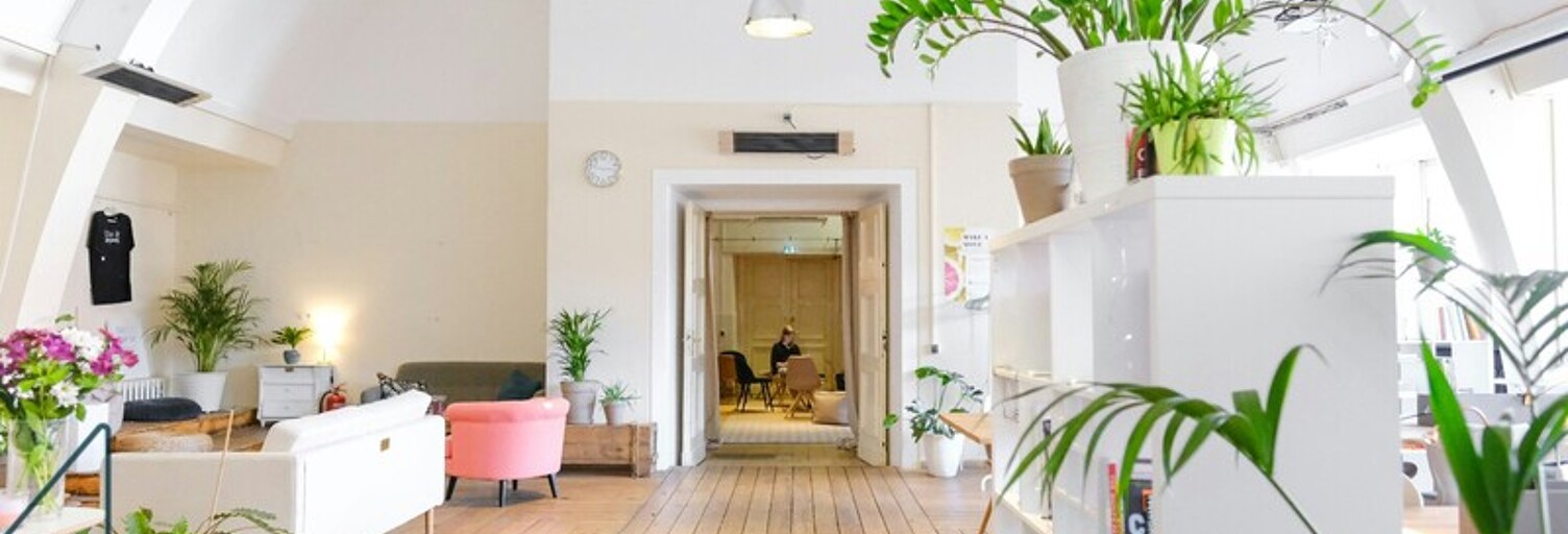 Commerce  80 m² à louer à Vannes (56000)