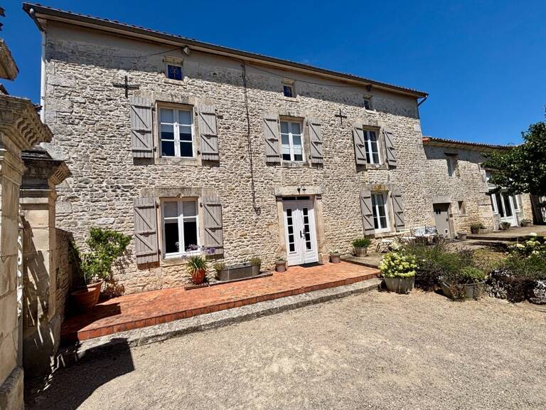 Maison — photo 1