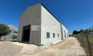 Commerce  140 m² à louer à Rognac (13340)