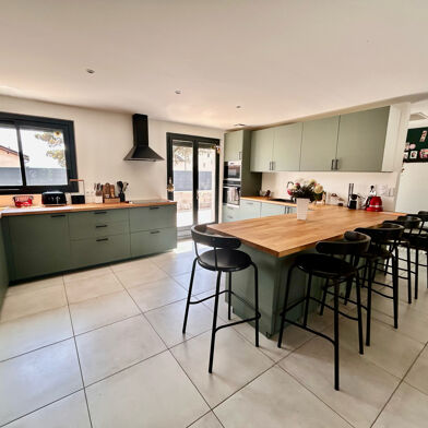 Maison 7 pièces 395000 €