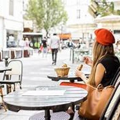 Commerce  338000 €