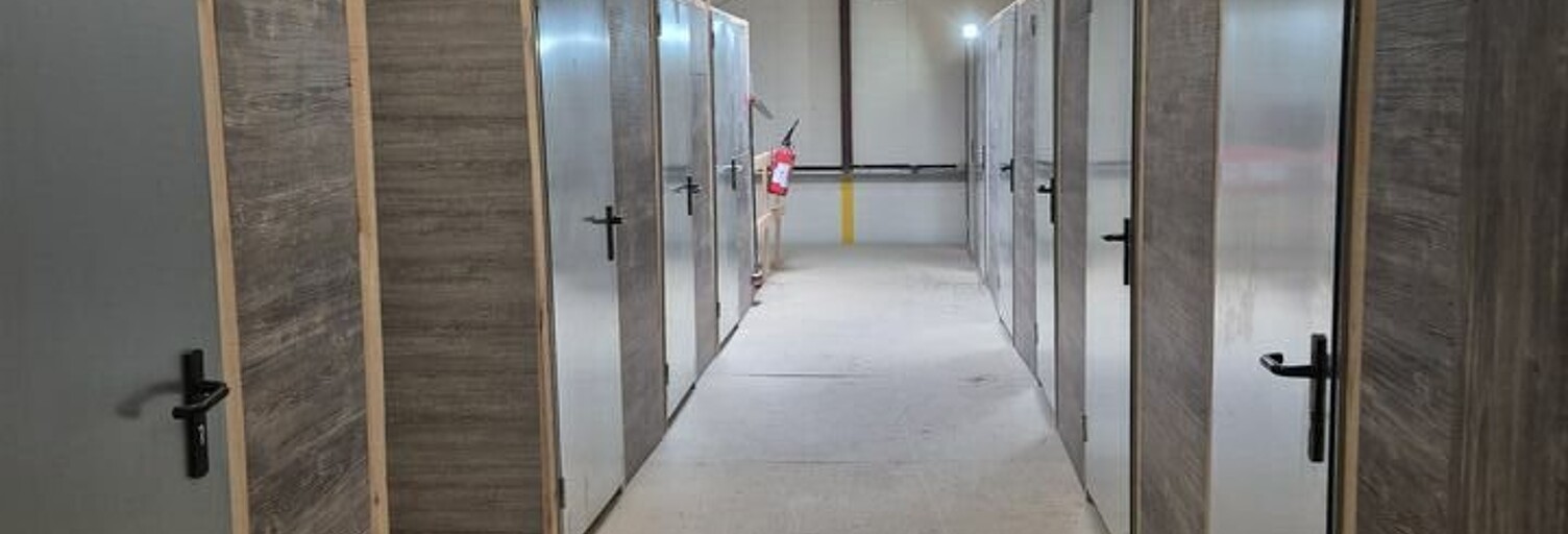 Commerce  850 m² à vendre à Saint-Vincent-de-Tyrosse (40230)