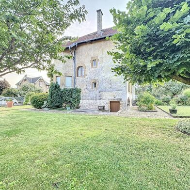 Maison 8 pièces 499000 €