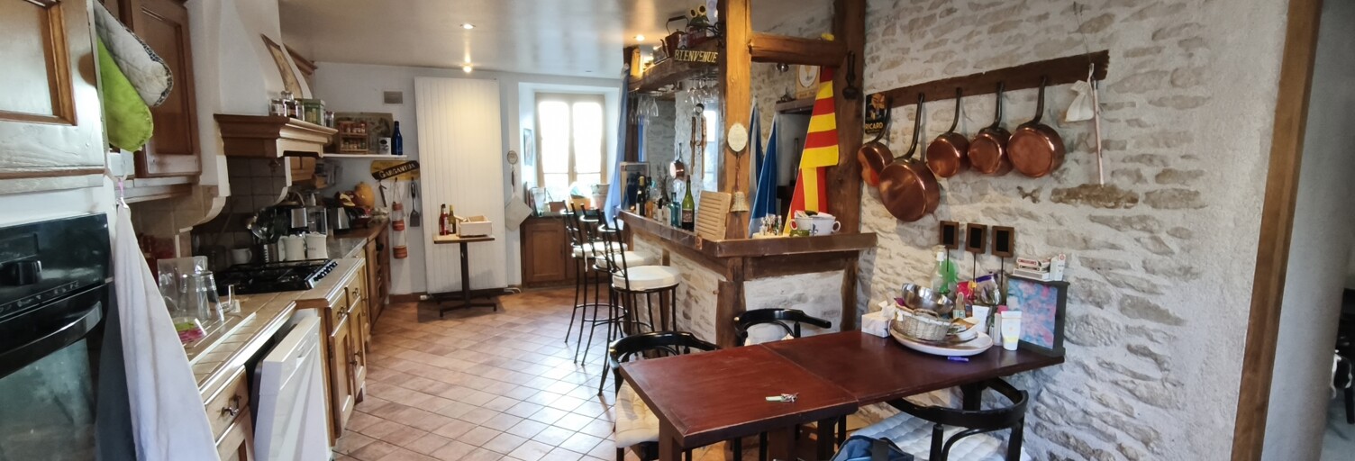 Maison 8 Pièces 229 m² à vendre à Asquins (89450)