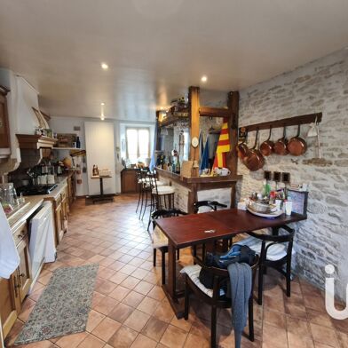 Maison 8 pièces 316000 €