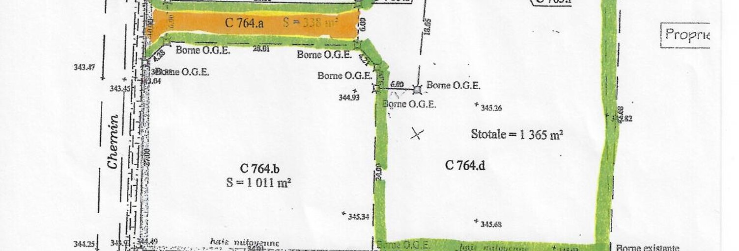 Terrain  1365 m² à vendre à Saint-Étienne-de-Vicq (03300)