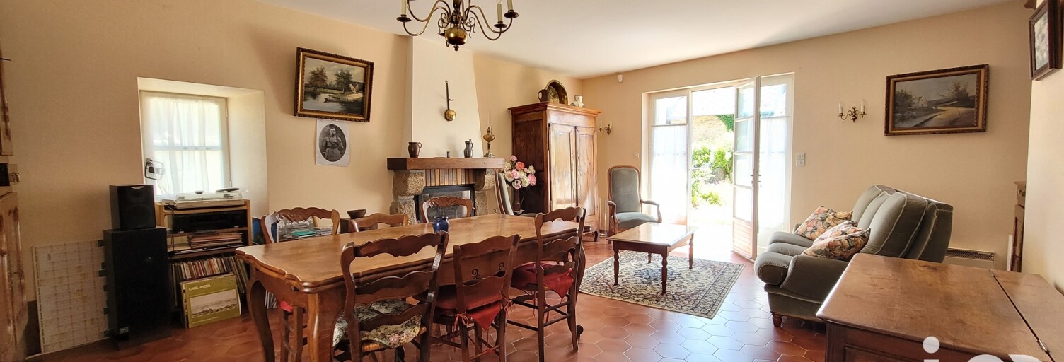Maison 7 Pièces 206 m² à vendre à Val-Couesnon (35560)
