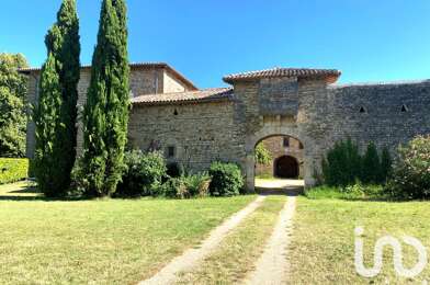 Maison 15 pièces 840000 €