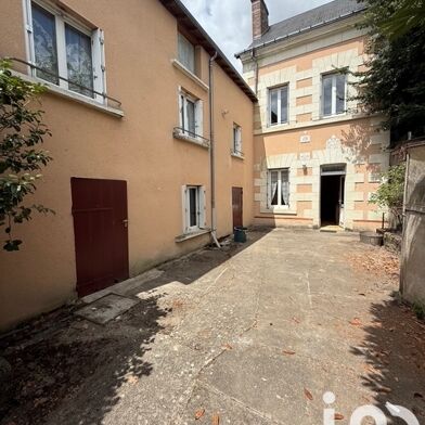Maison 6 pièces 130000 €