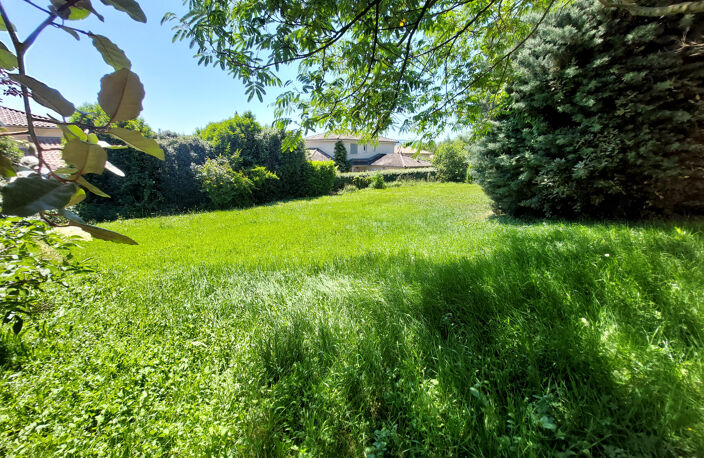 MAISON centre GLEIZE sur 1742m2 terrain — photo 2