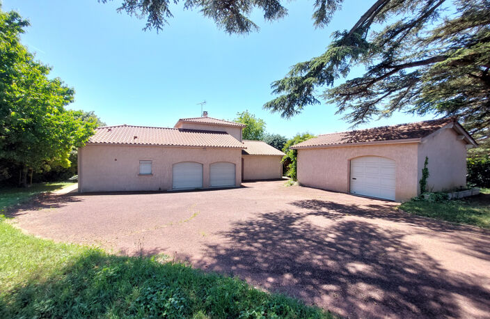 MAISON centre GLEIZE sur 1742m2 terrain — photo 4