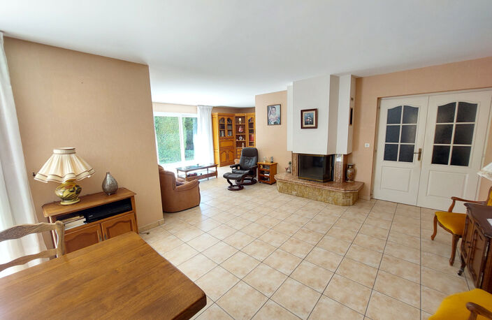 MAISON centre GLEIZE sur 1742m2 terrain — photo 5