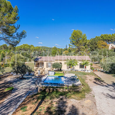 Maison 4 pièces 765000 €