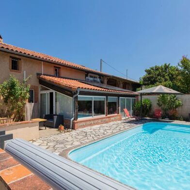 Maison 5 pièces 499000 €