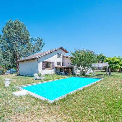 Maison 5 pièces 317700 €