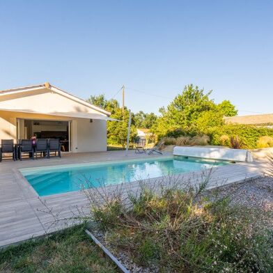 Maison 5 pièces 399000 €