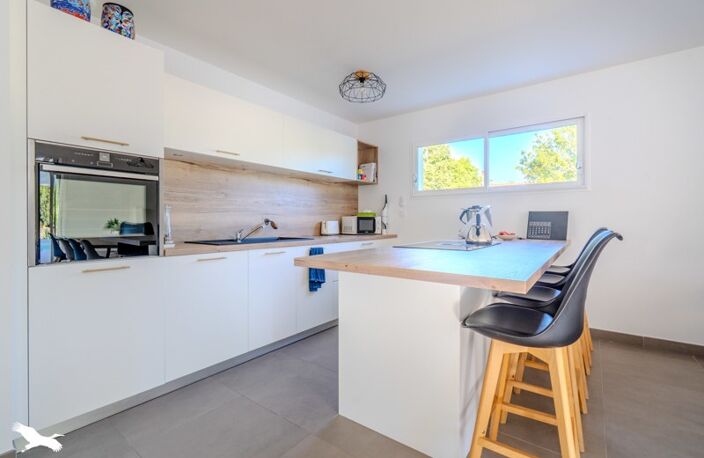 Vente maison 5 pièces 105 m² Grayan-et-l'Hôpital (33590) — photo 2