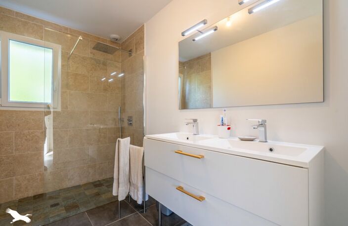 Vente maison 5 pièces 105 m² Grayan-et-l'Hôpital (33590) — photo 4