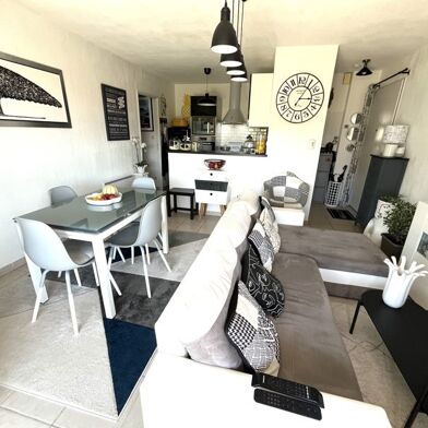 Appartement 3 pièces 77000 €