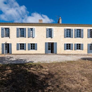 Maison 13 pièces 745000 €