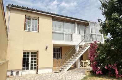Maison 6 pièces 299999 €