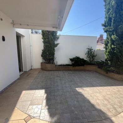 Appartement 3 pièces 280610 €