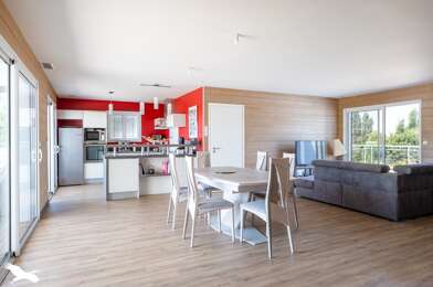 Maison 6 pièces 349999 €