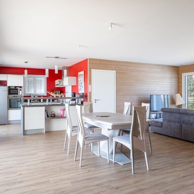 Maison 6 pièces 349999 €