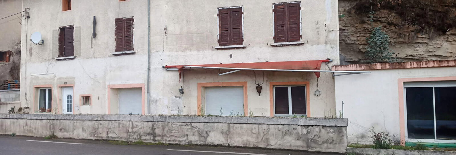 Maison 4 Pièces 210 m² à vendre à Saint-Lattier (38840)