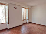 À VENDRE- T2 au centre du village - ST HIPPOLYTE DU FORT — photo 4