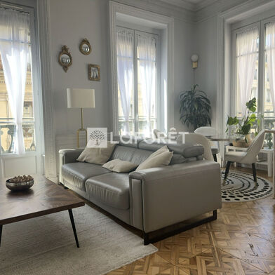 Appartement 2 pièces 1700 €