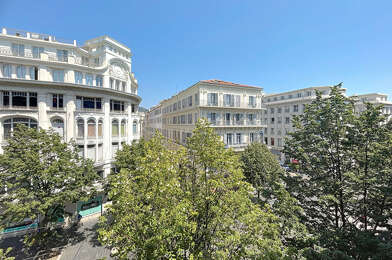 Bureau 6 pièces 4667 €