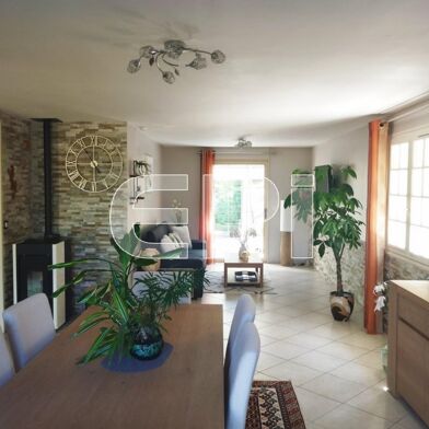 Maison 11 pièces 268500 €