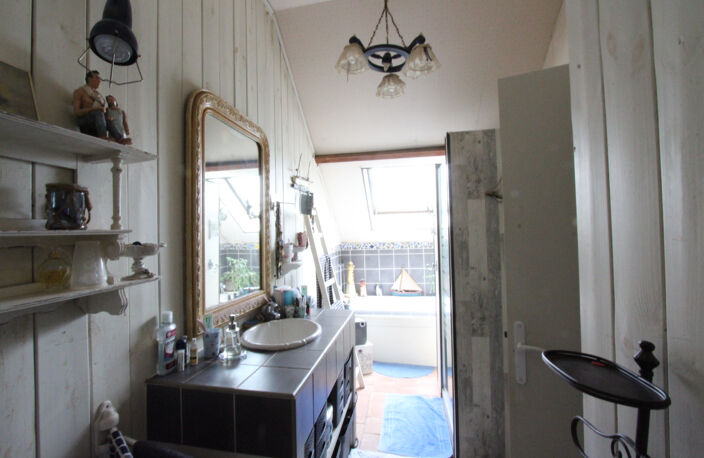 Charmante maison de 102m2 en campagne avec terrain et dépend — photo 5