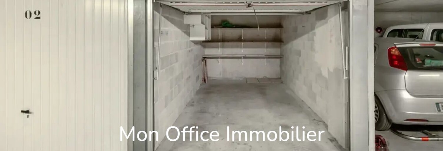 Garage  13 m² à vendre à Marseille 1 (13001)