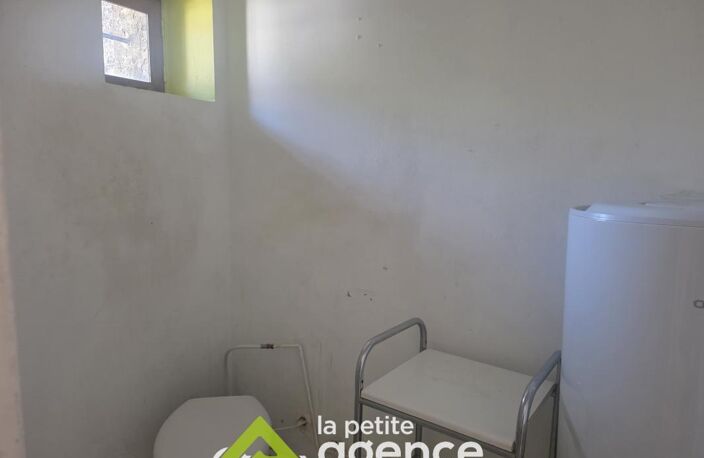 BLET :  Maison d'habitation T2 édifiée sur 53 m2 de terrain — photo 3
