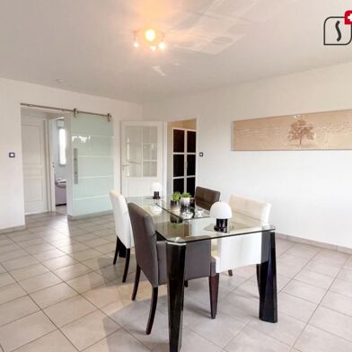 Appartement 4 pièces 167000 €