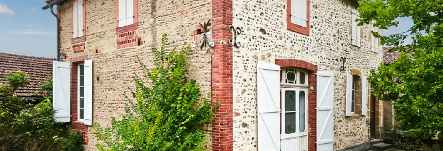 Maison 4 Pièces 160 m² à vendre à Saint-Mont (32400)