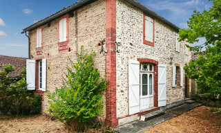 Maison 4 Pièces 160 m² à vendre à Saint-Mont (32400)