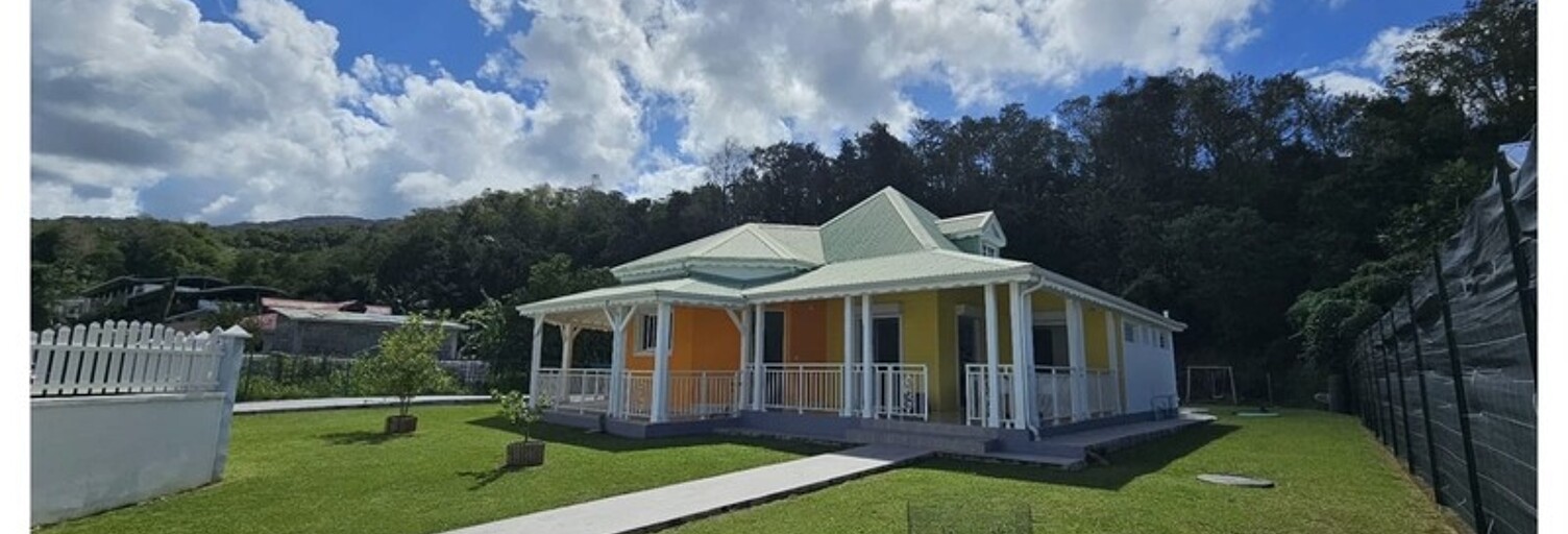 Maison 4 Pièces 184 m² à vendre à Pointe-Noire (97116)