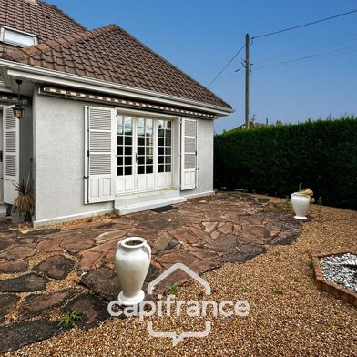 Maison 8 pièces 235000 €