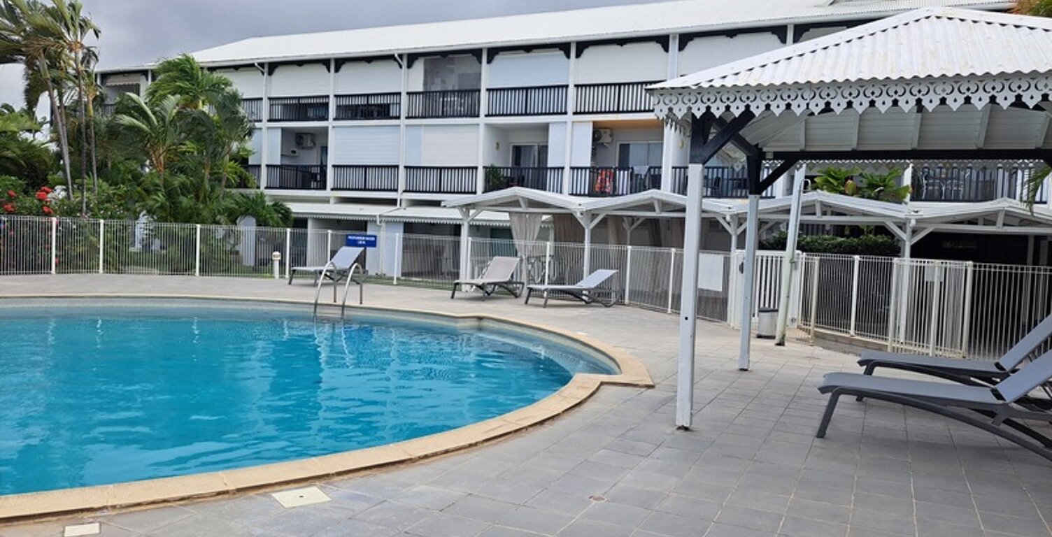 Studio 24m² hyper centre avec piscine — photo 1
